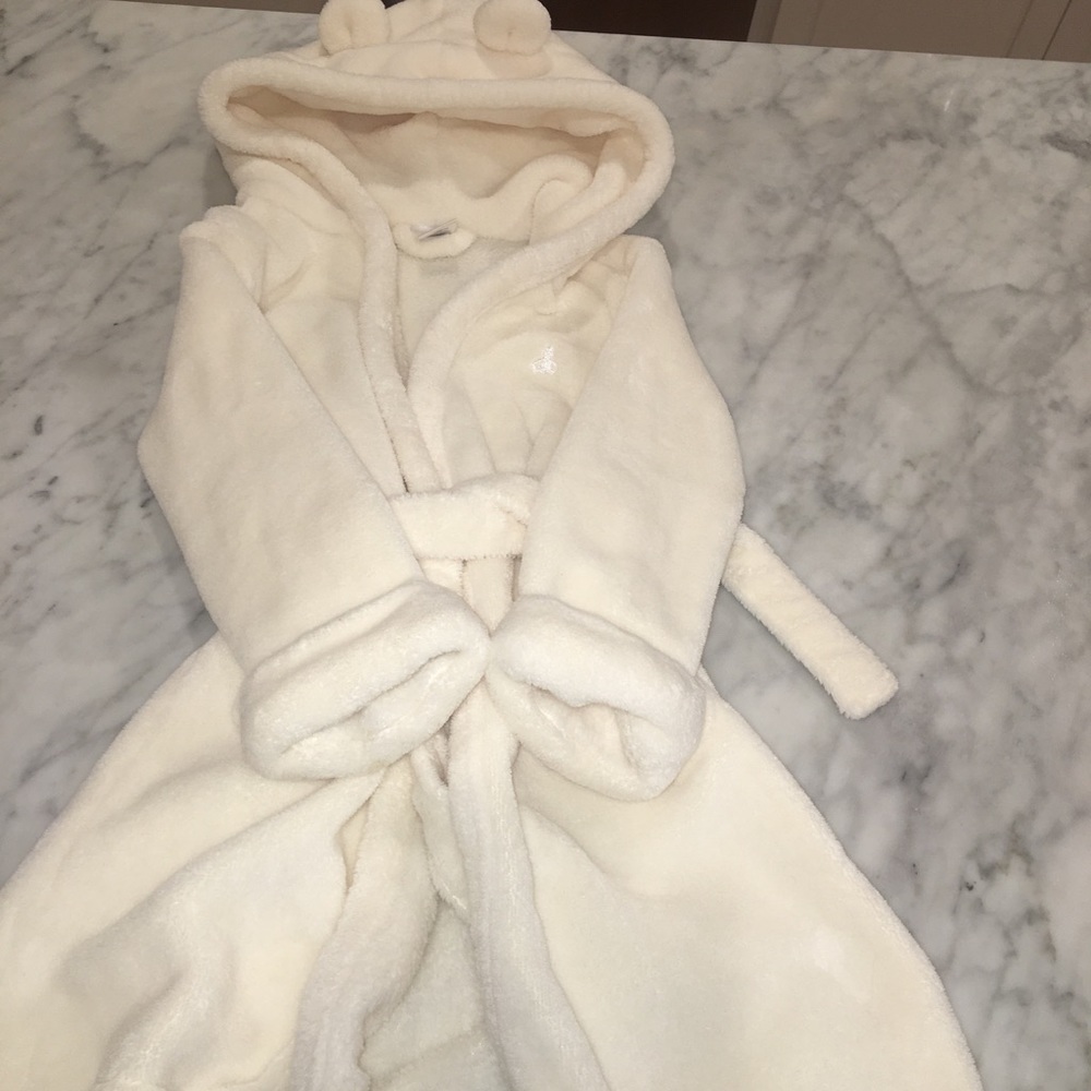 GAP Kids Cream Pajama Robe - Picture 2 of 5